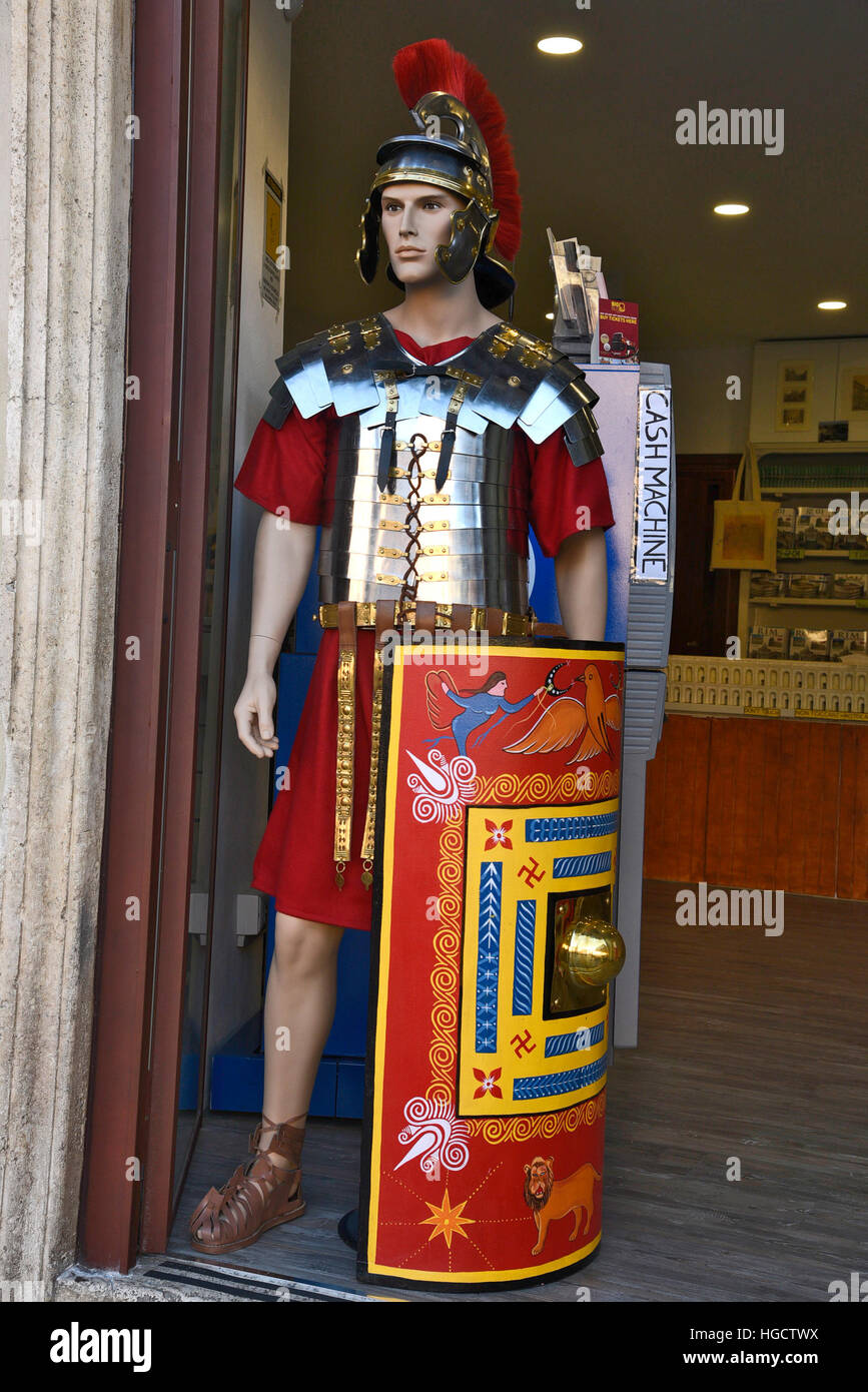 Manichino soldato romano immagini e fotografie stock ad alta risoluzione -  Alamy