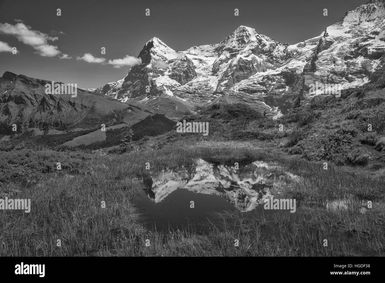 Berna Oberland Bernese, la riflessione in Stagno con eiger Foto Stock