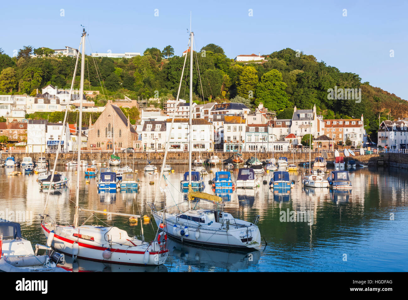 Regno Unito, Isole del Canale, Jersey, St. Aubin's Harbour Foto Stock