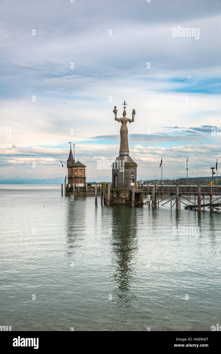Ingresso del porto, Imperia statua torre antica, Konstanz, Baden-Württemberg, Germania Foto Stock