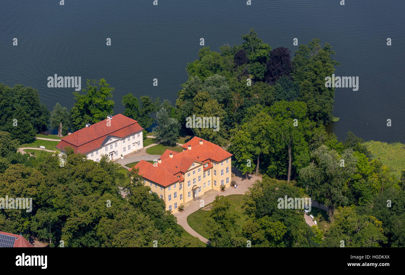 Vista aerea, Mirow Castle, castello isola, Lago Mirow, Meclemburgo Lake Plateau, Meclemburgo-Pomerania Occidentale, Germania Foto Stock