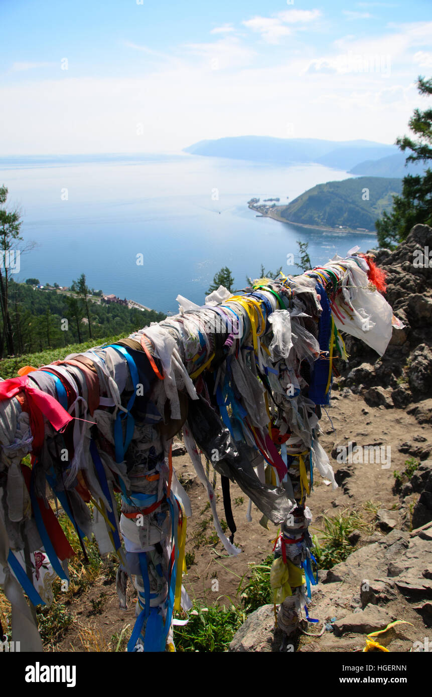 Punto di vista sul lago Baikal in Listvyanka. Foto Stock