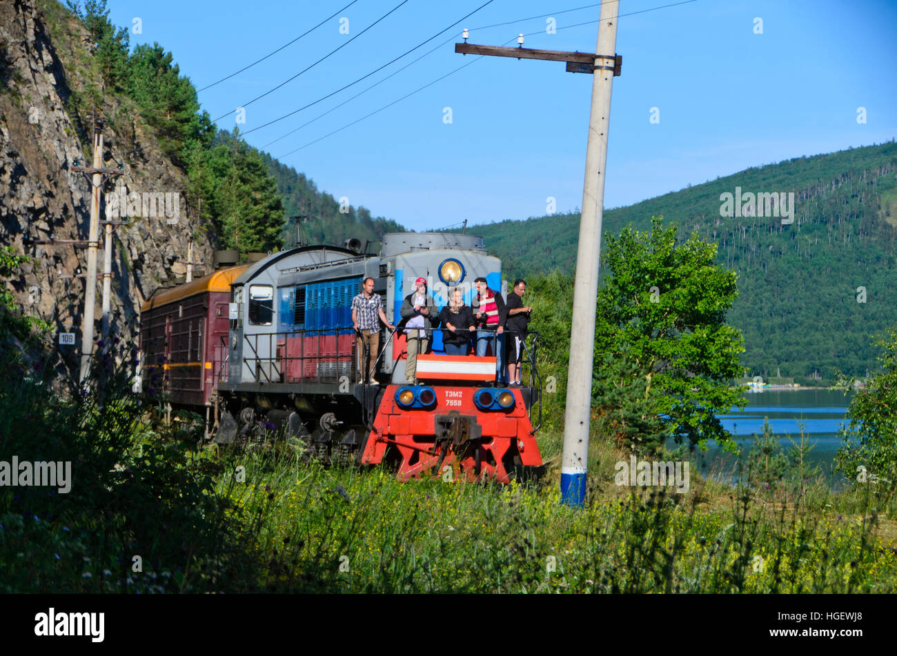 Circum-Baikal ferroviari, l'itinerario panoramico lungo la riva del lago Baikal Foto Stock