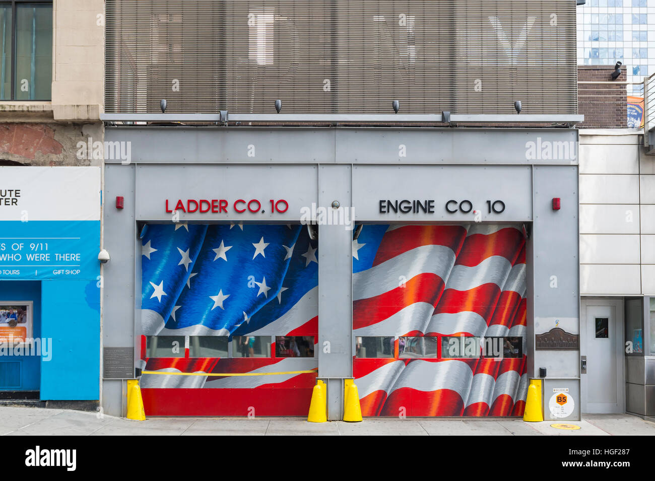 Esterno del FDNY dieci House, firehouse per scaletta Co 10 e motore Co 10 nel Quartiere Finanziario di New York Foto Stock