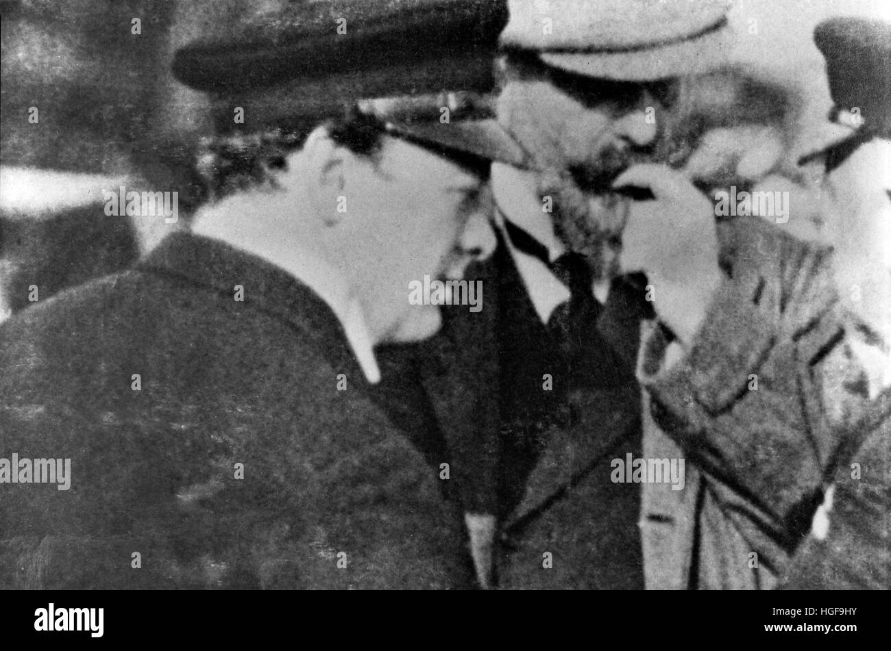 Winston Churchill come primo Signore dell'Ammiragliato con l'Ammiraglio della flotta, il principe Luigi di Battenburg. 1912 Foto Stock