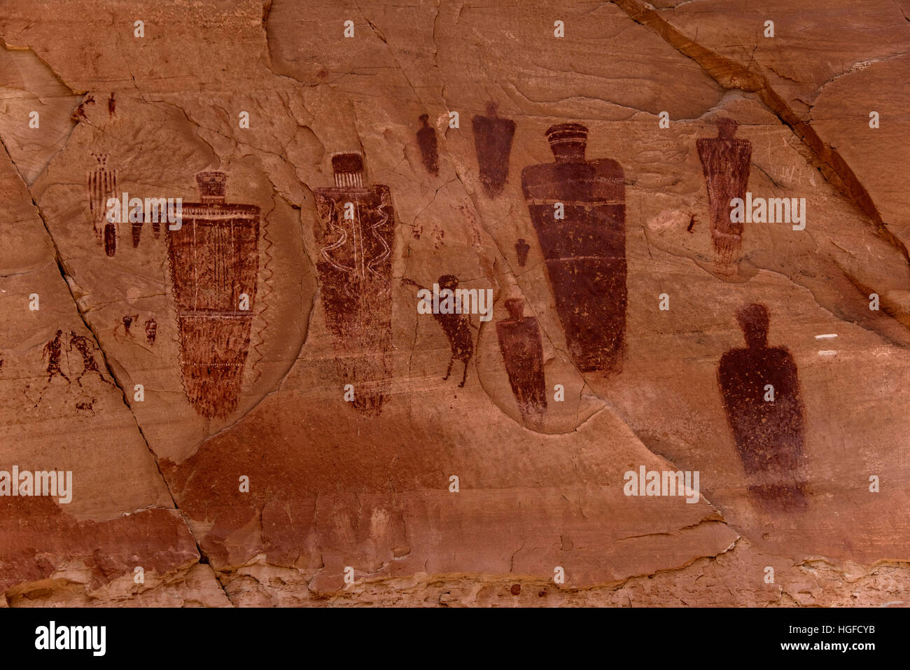 Antica arte rupestre, grande galleria, il parco nazionale di Canyonlands, Utah Foto Stock