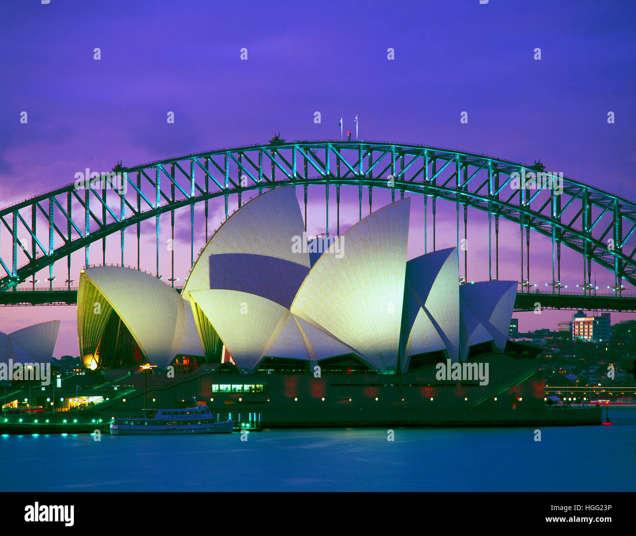 Sydney Opera House e il Bay Bridge, Sydney, Nuovo Galles Vendite, Australia Foto Stock