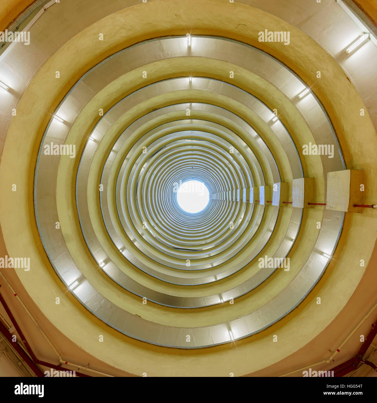 Tamburo speciale a forma di scatola di pubblico di Hong Kong, Cina Foto Stock