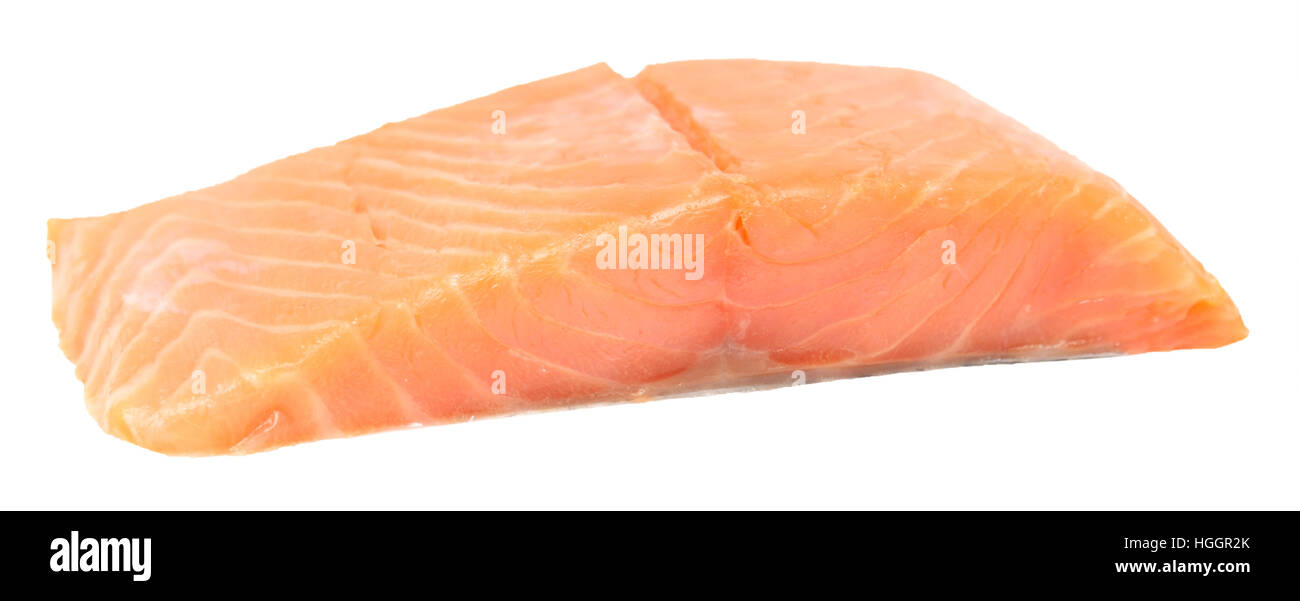 Pezzo di pesce rosso Filetto isolato su bianco Foto Stock