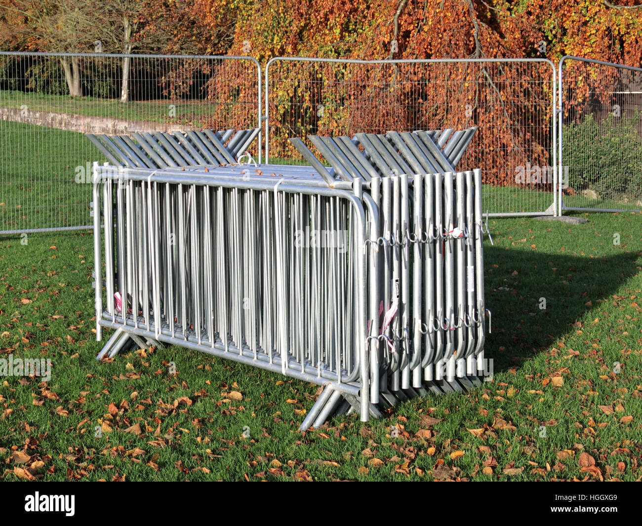 Metallo galvanizzato barriere pedonali Foto Stock