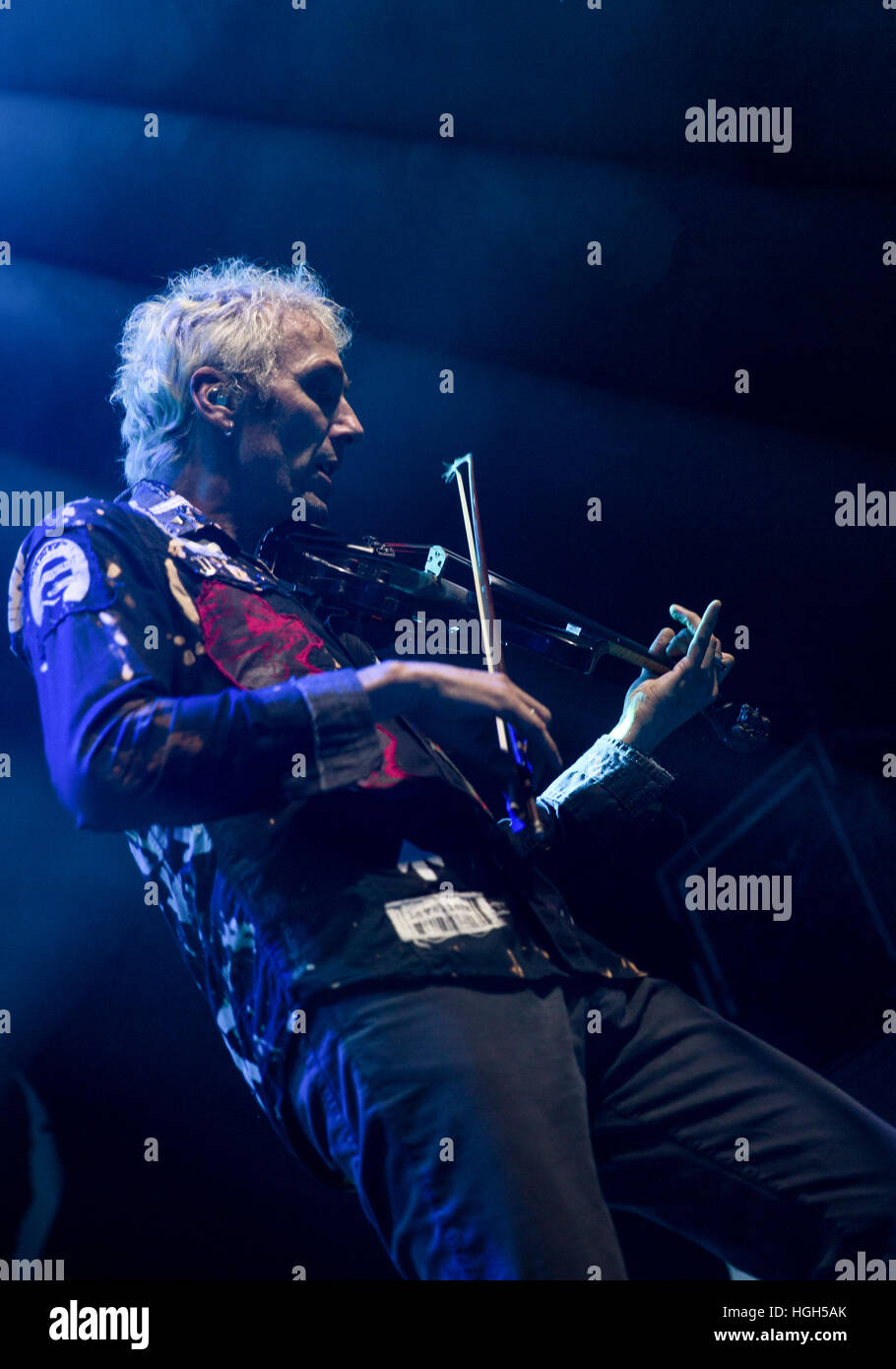 Il Levellers performing live in concerto all'O2 Academy Bournemouth offre: Il Levellers, Jon Sevink dove: Bournemouth, Regno Unito quando: 09 Dic 2016 Foto Stock