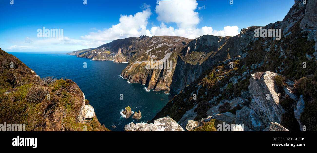 Slieve League Sliabh Liag scogliere Donegal Irlanda Foto Stock