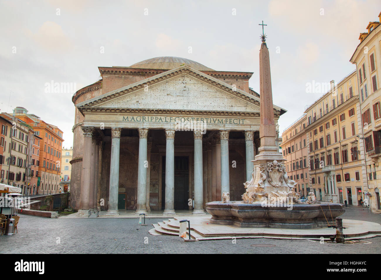 Pantheon in Piazza della Rotonda a Roma, Italia Foto Stock