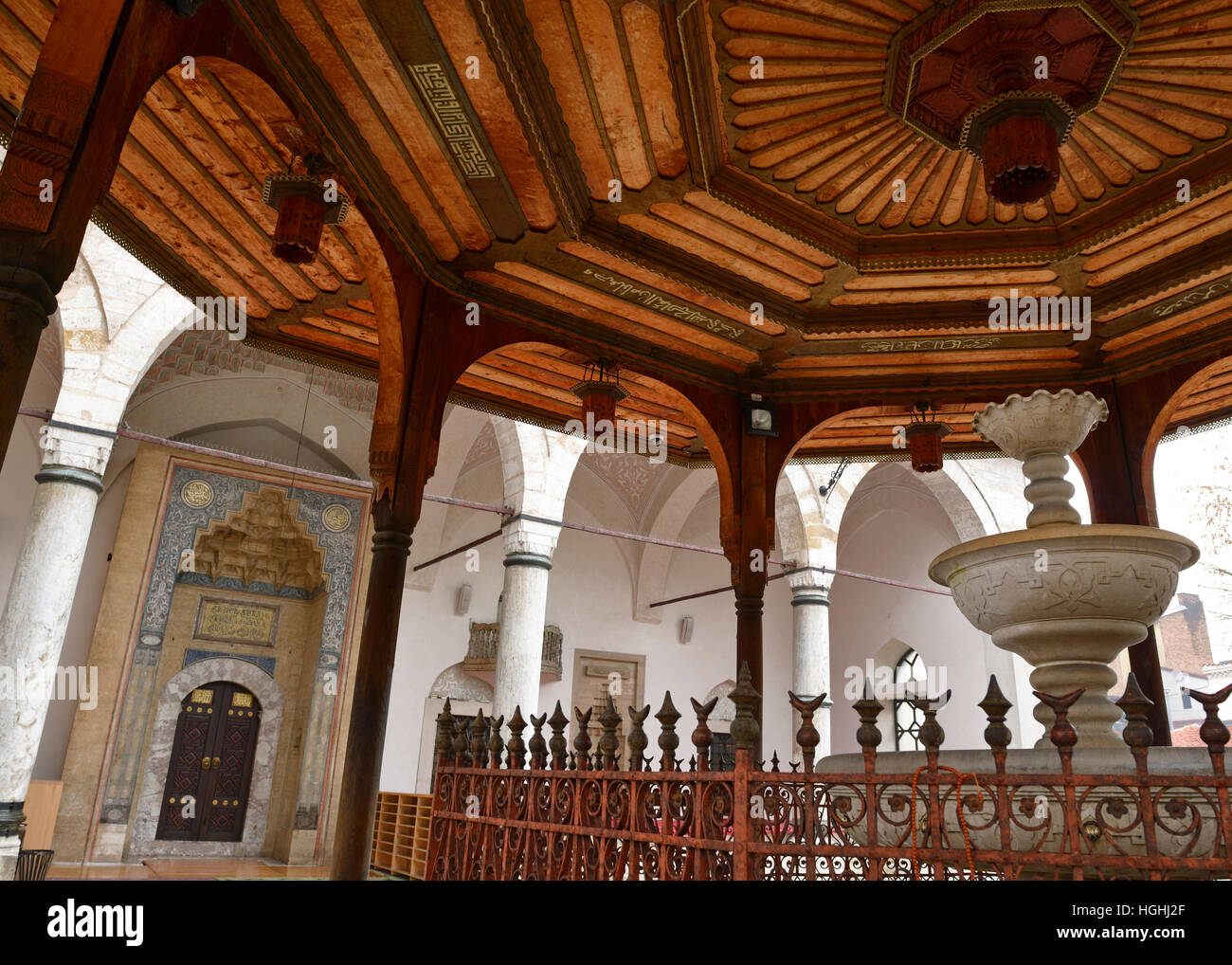 Gazi Husrev-beg moschea, Bascarsija, Sarajevo, Bosnia Erzegovina. Foto Stock