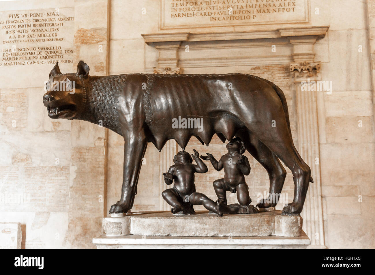 Lupo capitolino- l'originale statua in bronzo nei Musei Capitolini Foto Stock