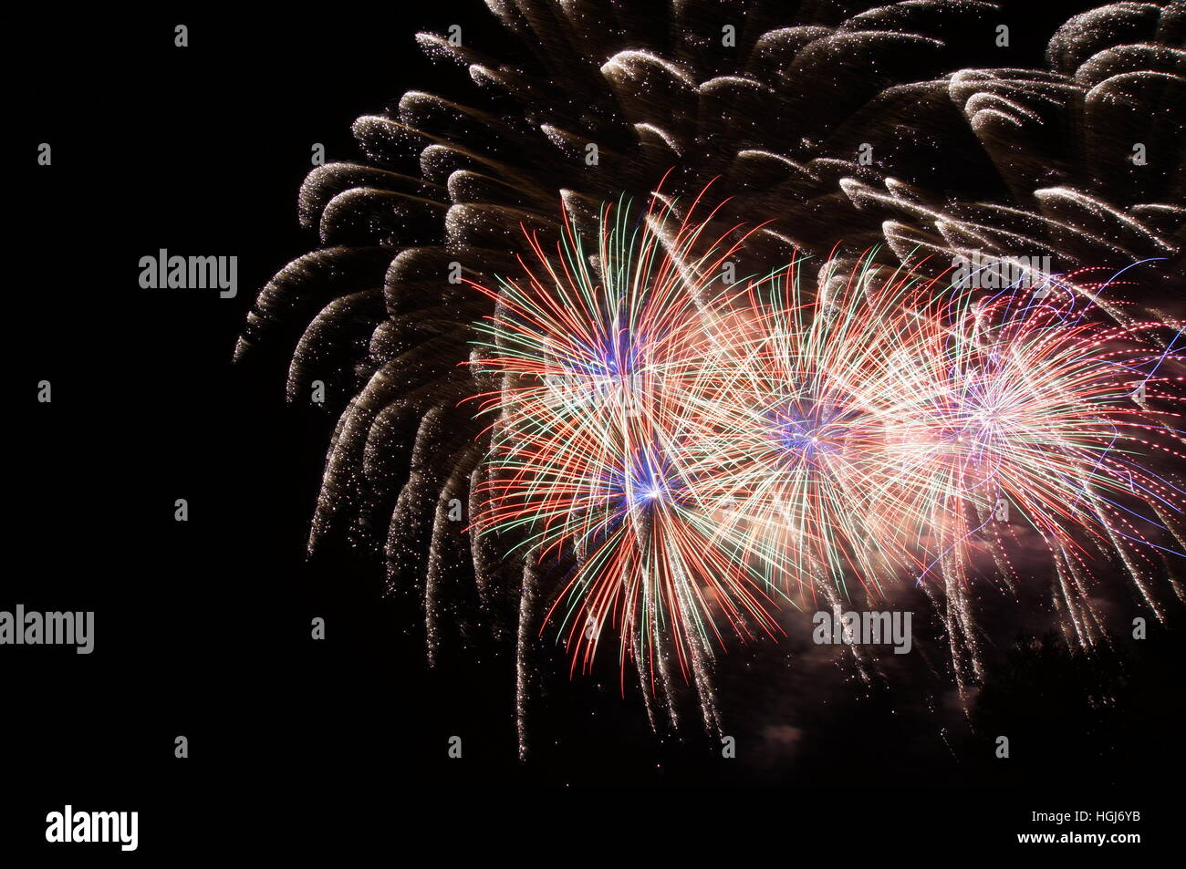 Esplosioni di fuochi d'artificio Foto Stock