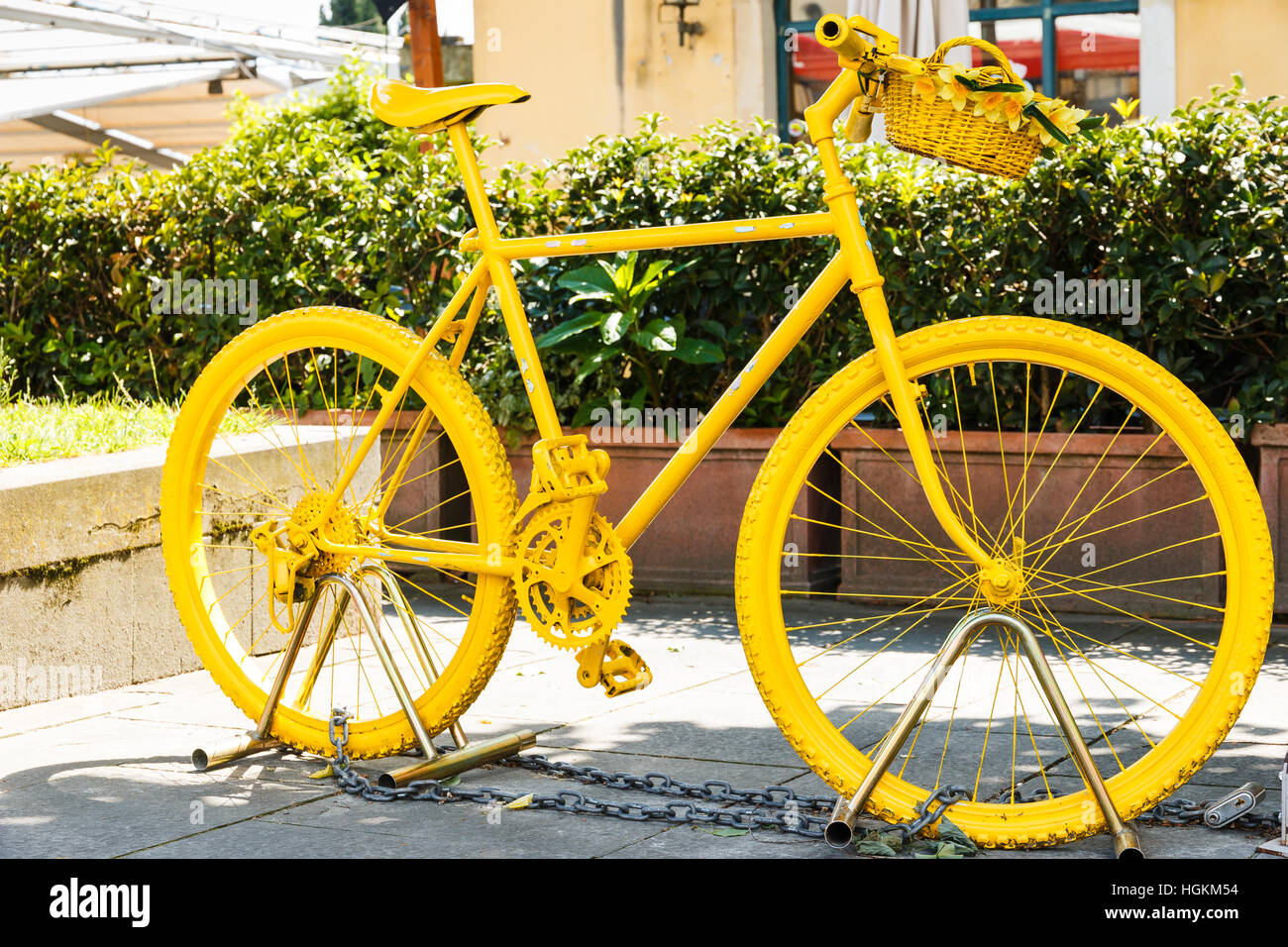 Verniciato giallo mountainbike Foto Stock
