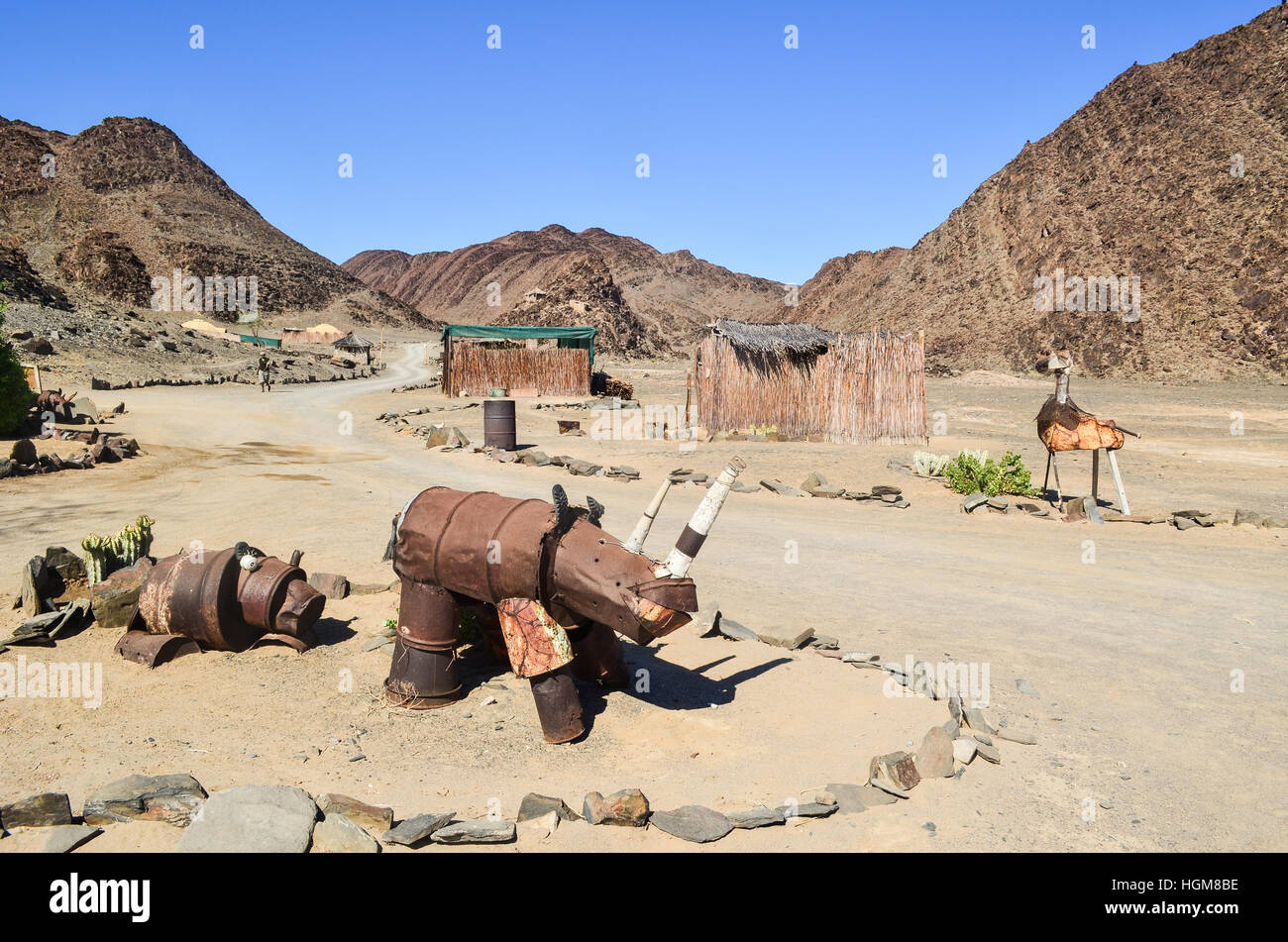 Salvare il campo di Rhino, Namibia, sull'essiccato Ugab il letto del fiume Foto Stock