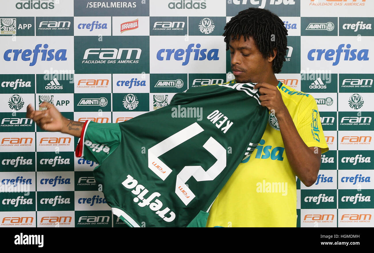 SÃO PAULO, SP - 10.01.2017: REAPRESENTAÇÃO DO PALMEIRAS - Il giocatore Keno Ã © presentato come più giovane giocatore di sè Palmeiras, dopo pre-stagione delle valutazioni, recensioni l'Accademia del calcio. (Foto: Cesar Greco/Fotoarena) Foto Stock