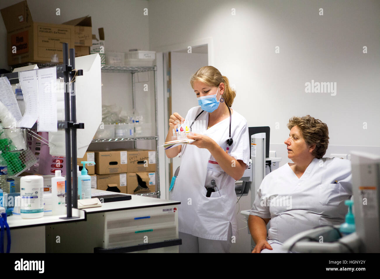 Pazienti pediatrici unità di emergenza Foto Stock