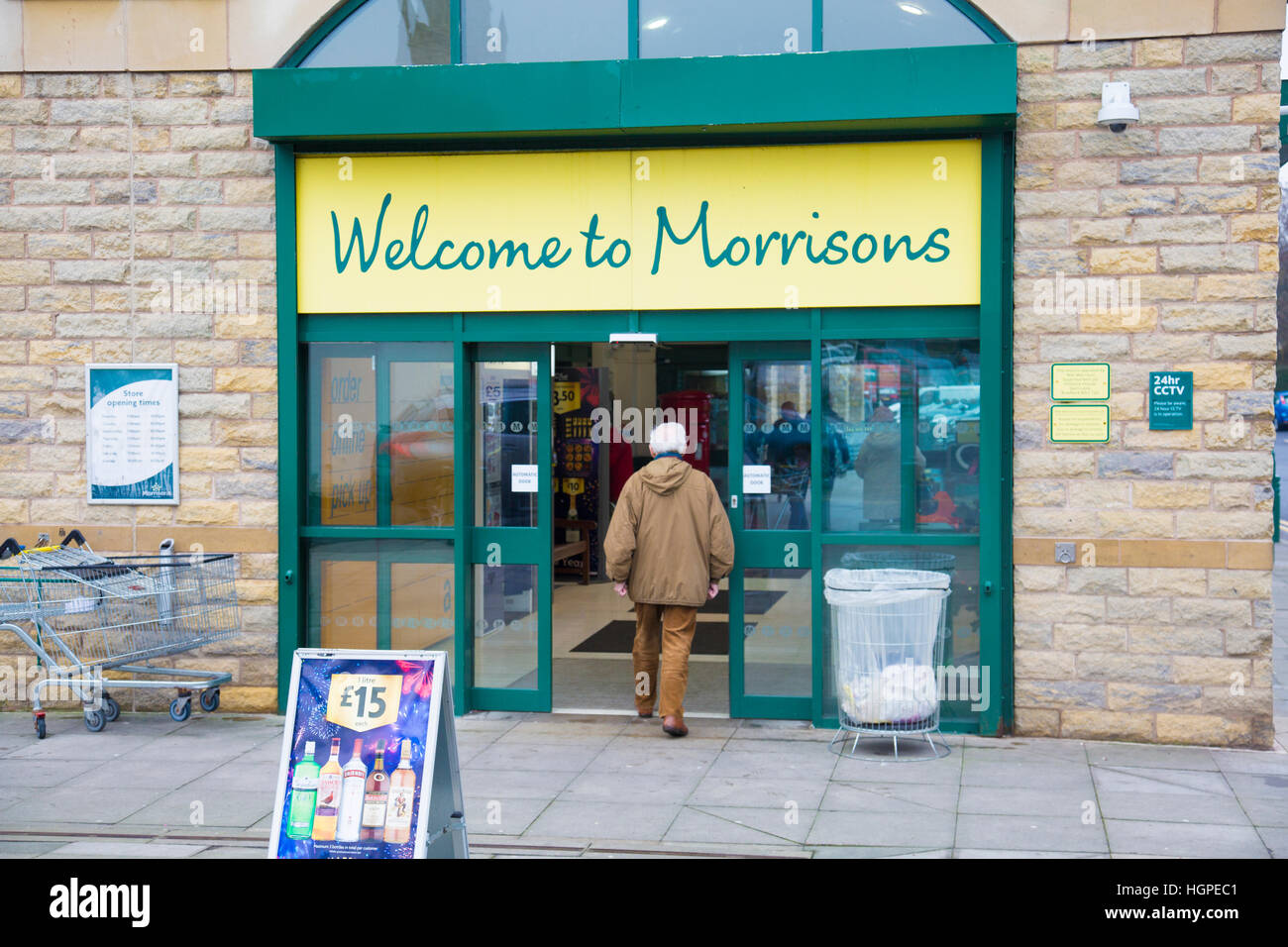 Benvenuti al Morrisons supermercato fruttivendolo nel villaggio di Ramsbottom in Lancashire,Inghilterra Foto Stock