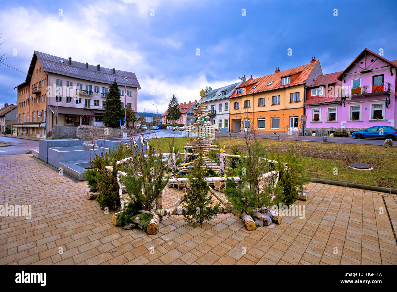 La città di Delnice street view, Gorski Kotar regione della Croazia Foto Stock