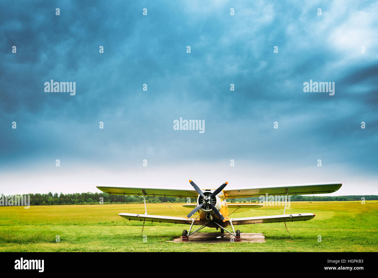 Il vecchio piano sovietica Aereo Aereo Aereo Foto Stock