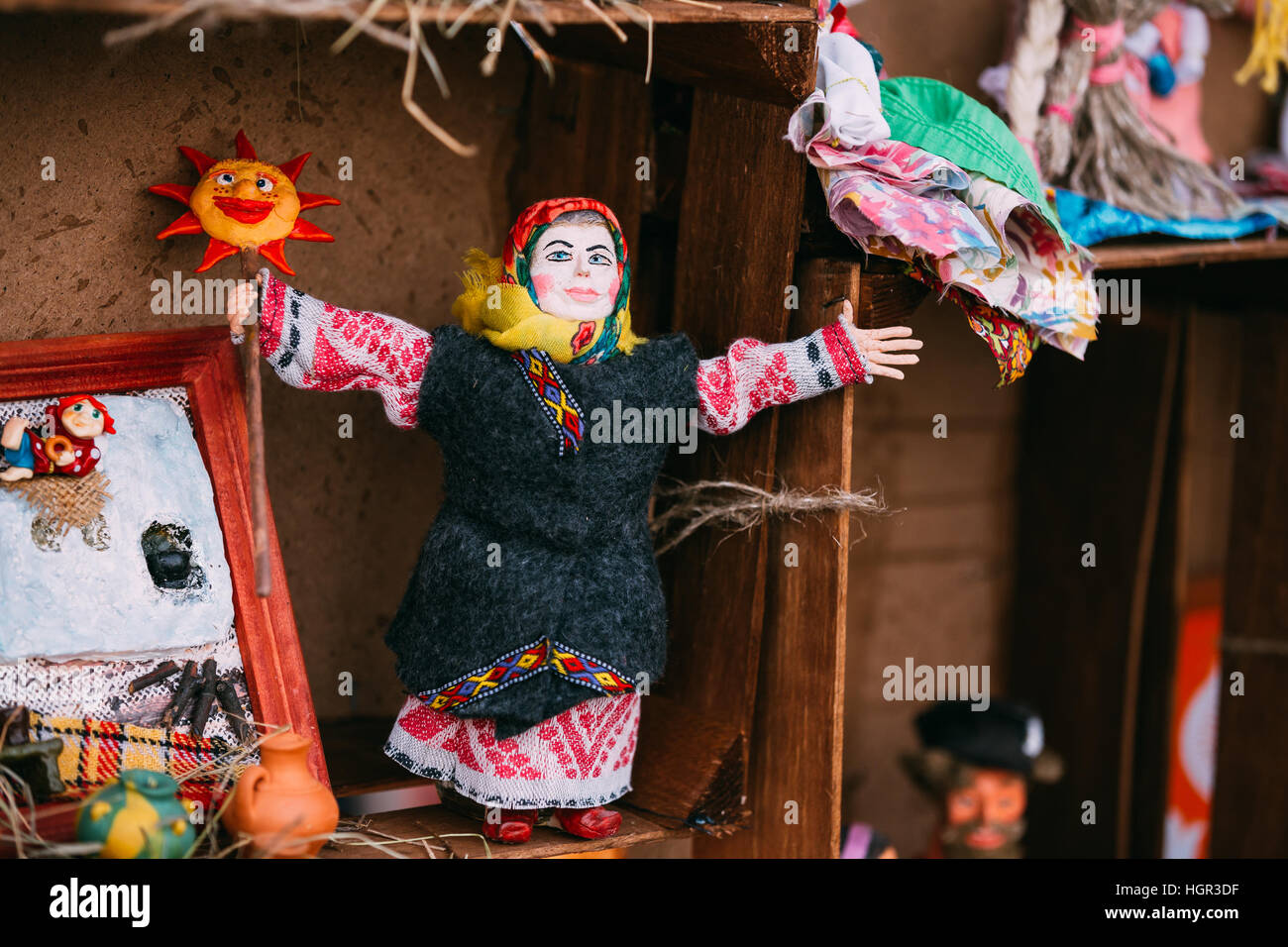 Bielorusso bambola Folk. Folk nazionale bambole sono popolari souvenir dalla Bielorussia. Foto Stock