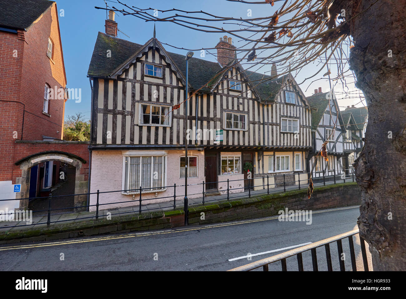 Warwick è il capoluogo della contea di Warwickshire, Inghilterra. La città si trova sul fiume Avon, 11 miglia (18 km) a sud di Coventry Foto Stock