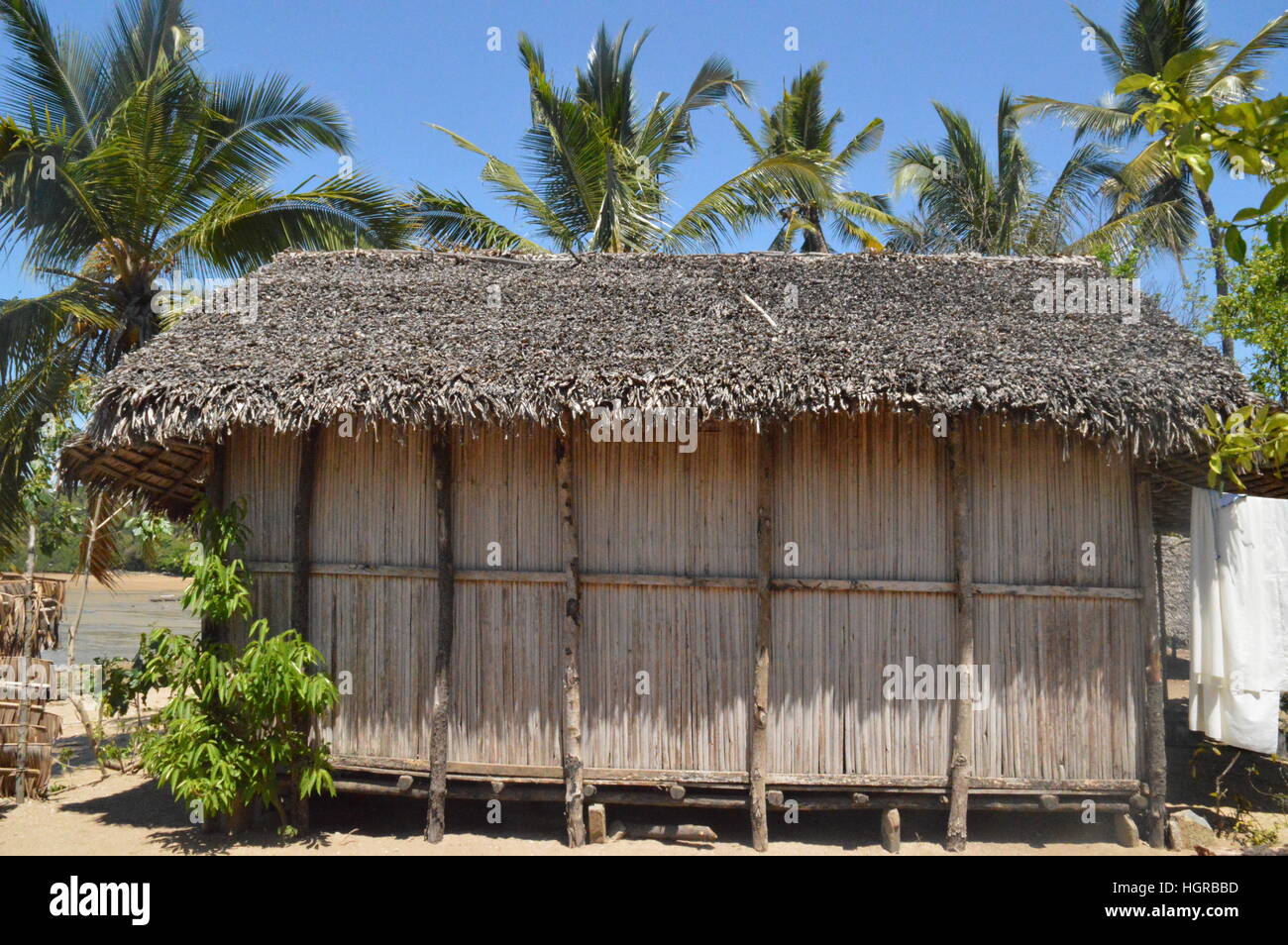 Una tipica casa malgascio a Nosy Be, Madagascar Foto Stock