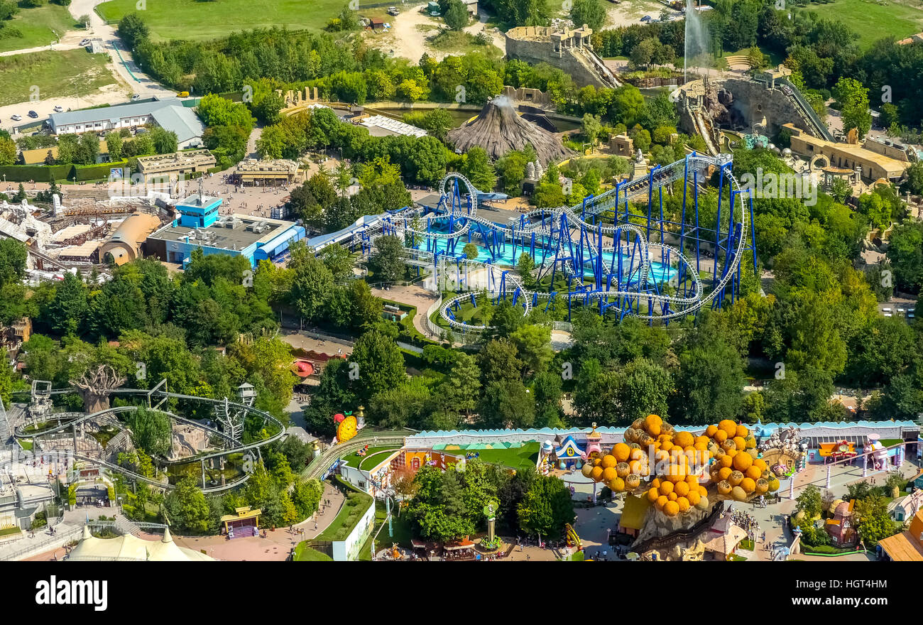 Il parco divertimenti di Gardaland, roller coaster, Ronchi, regione Veneto, Italia Foto Stock