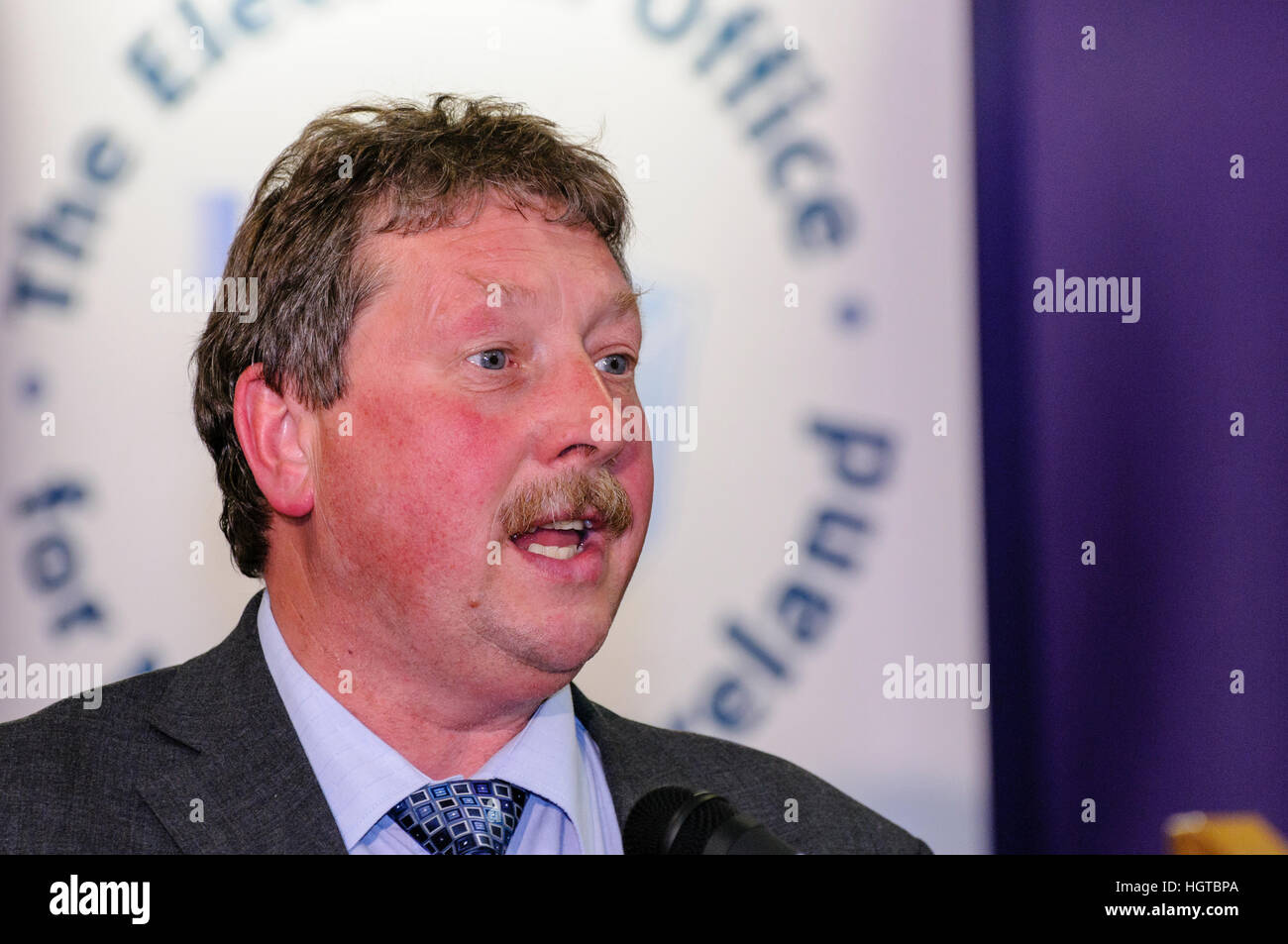 East Antrim MP Sammy Wilson mantiene la sua sede nel 2010 elezioni generali britanniche. Foto Stock