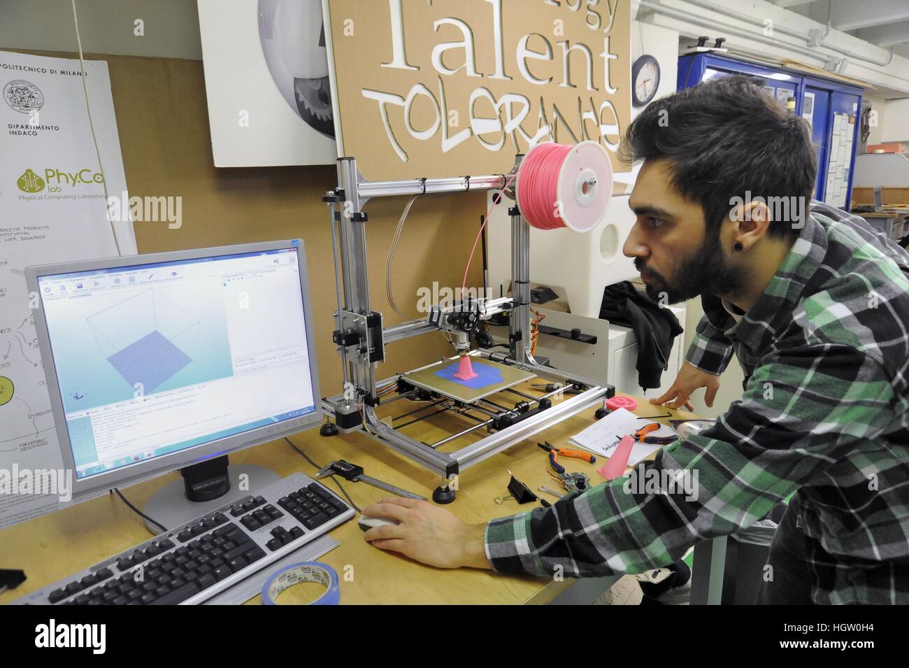Phi.Co Lab, Physical Computing laboratorio di ricerca del Dipartimento di Design del Politecnico di Milano Università Foto Stock