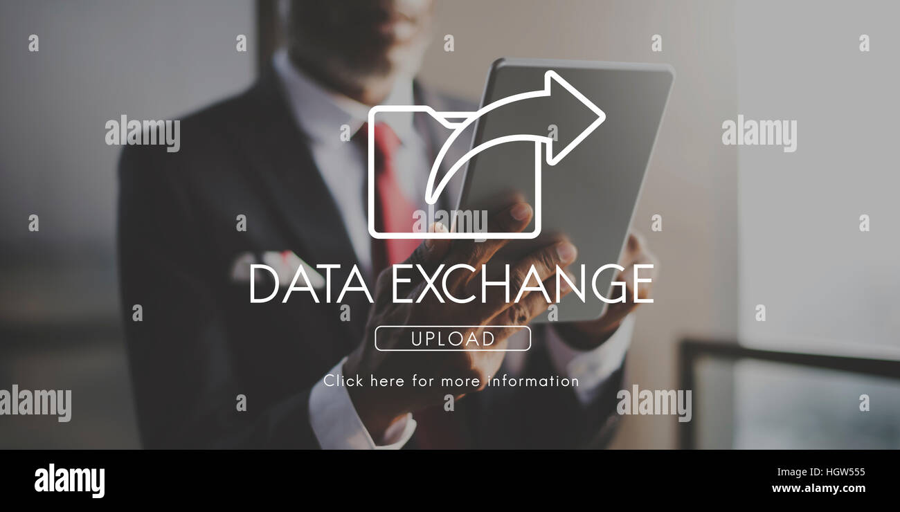 Il trasferimento dei dati Exchange sincronizzazione condivisione concetto di caricamento Foto Stock