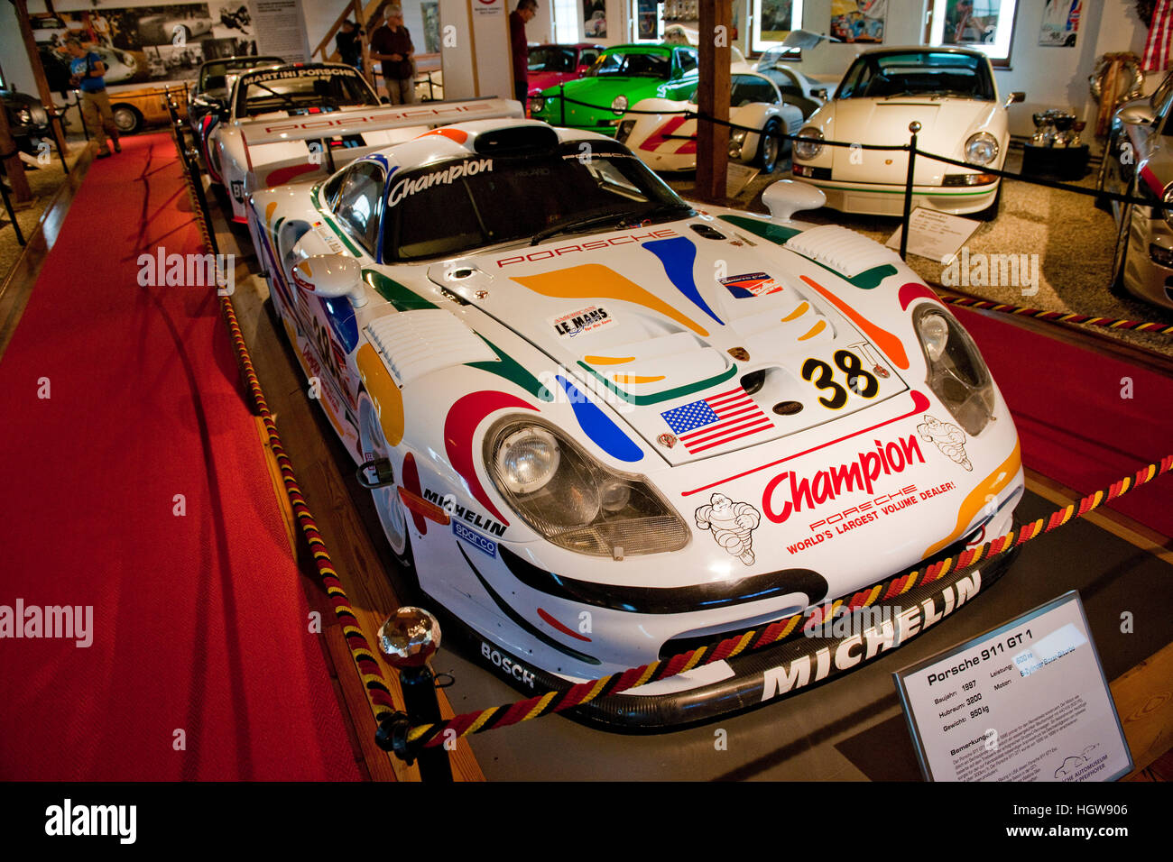 Porsche 911 GT1, Anno di costruzione Anno di costruzione , 1997, 600 hp, Porsche Automuseum Pfeifhofer, Gmuend, Carinzia, Austria, Europa, Gmünd Foto Stock