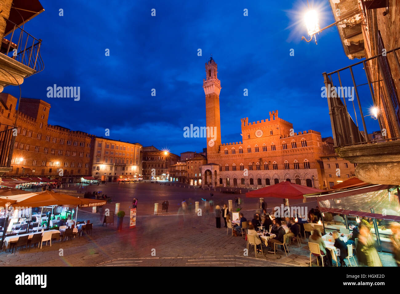 A Piazza del Campo, sito histroric, cavallo di razza arena, città storica, Siena, Toscana, Italia, Europa Foto Stock