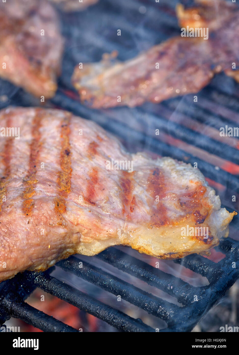 Grigliate Barbecue costolette di maiale Foto Stock