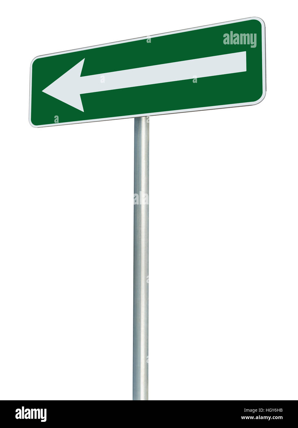 A sinistra del percorso di traffico solo segno di direzione girare puntatore, verde isolato di segnaletica stradale prospettiva, freccia bianca icona e telaio cartello stradale, polo grigia post Foto Stock