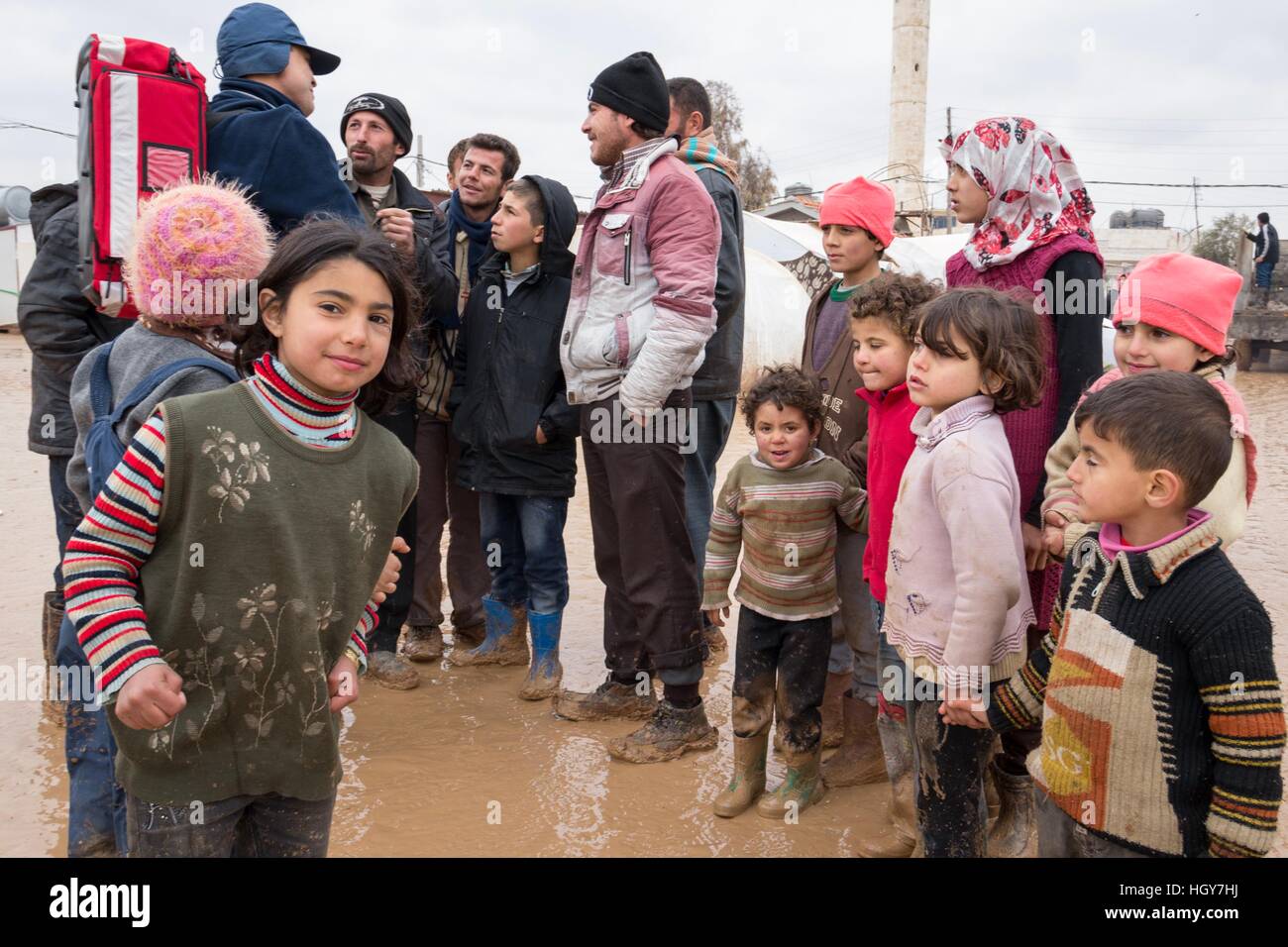 Azaz, Siria - 29 gennaio 2014. Siro Refugee Camp vicino al villaggio di Azaz 60 chilometri da Aleppo in Siria vicino al confine con la Turchia in Kilis. Foto Stock