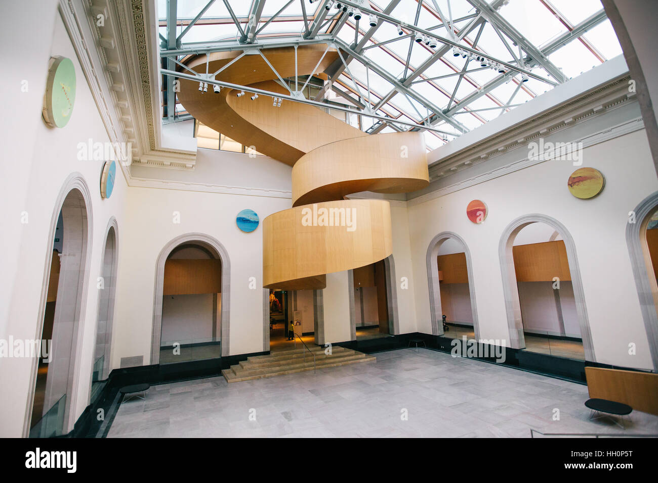 Scalinata in legno interno fa toronto art gallery Foto Stock