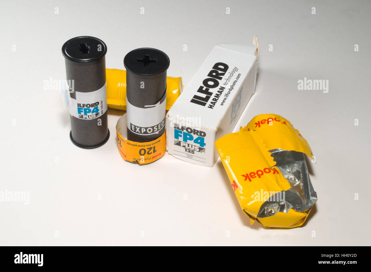 I rotoli di pellicola 120 utilizzato nelle fotocamere di medio formato Ilford e Kodak Foto Stock