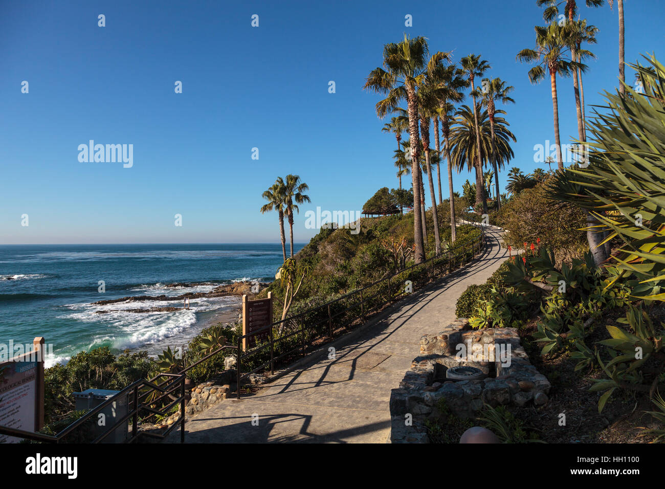 Heisler park garden lungo la costa della Laguna Beach in California Foto Stock