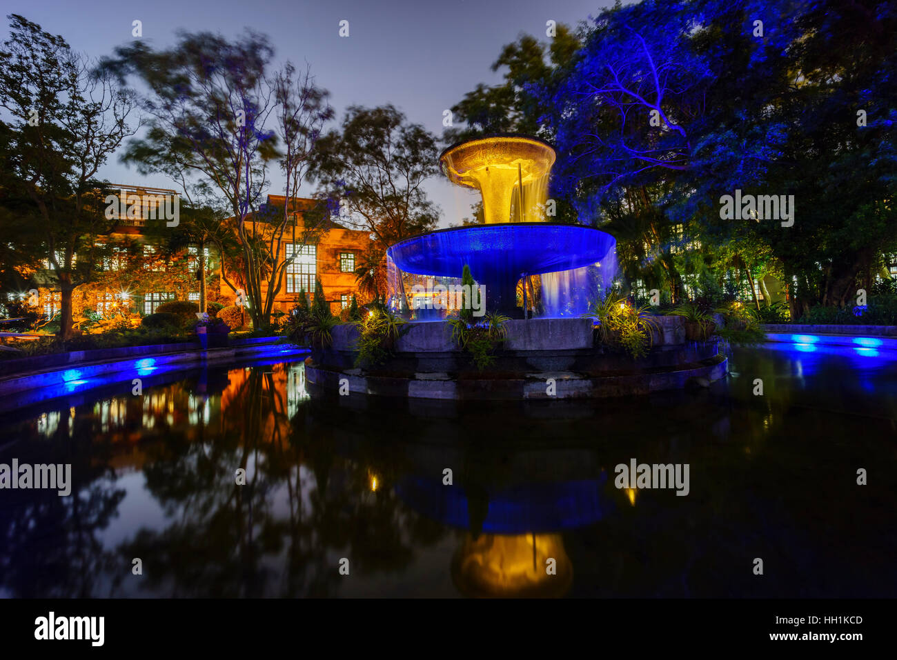 Vista notturna dell'Europa giardino di stile in Songshan culturali e creative Park Foto Stock