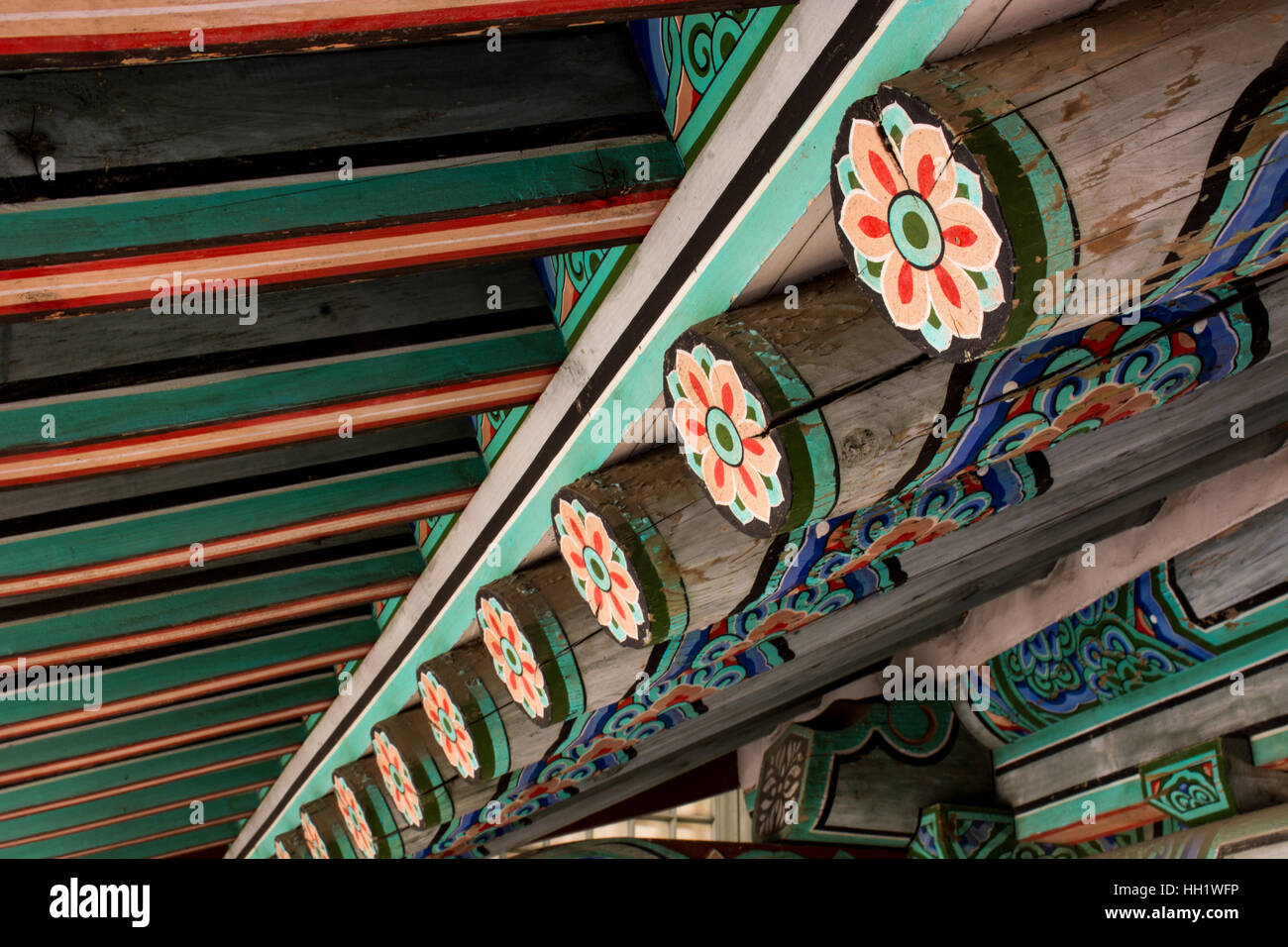 Dancheong, arte coreana di dipingere edifici Foto Stock