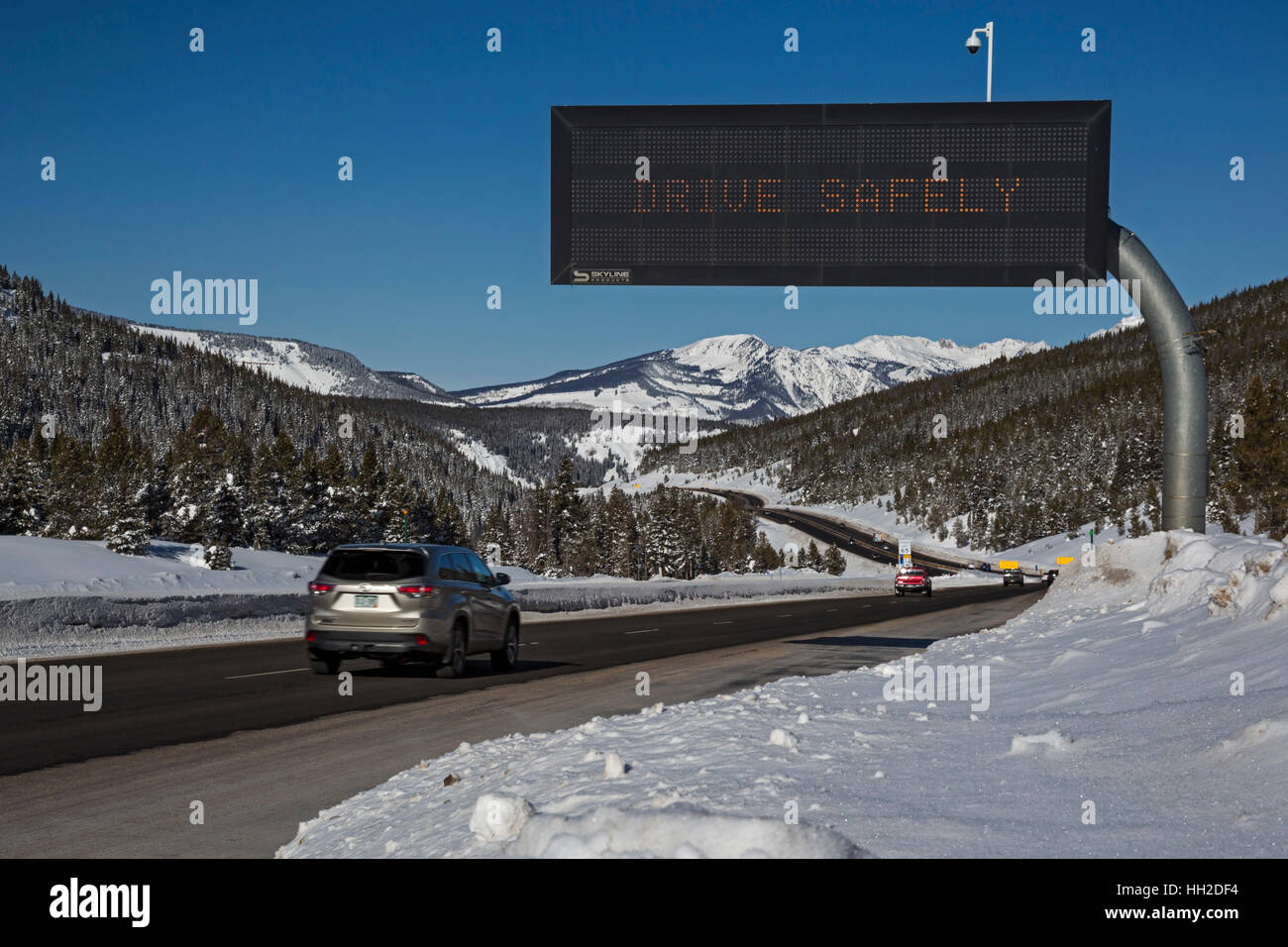 Vail Colorado - Inverno sulla Interstate 70 al Vail Pass a nelle Montagne Rocciose. Foto Stock