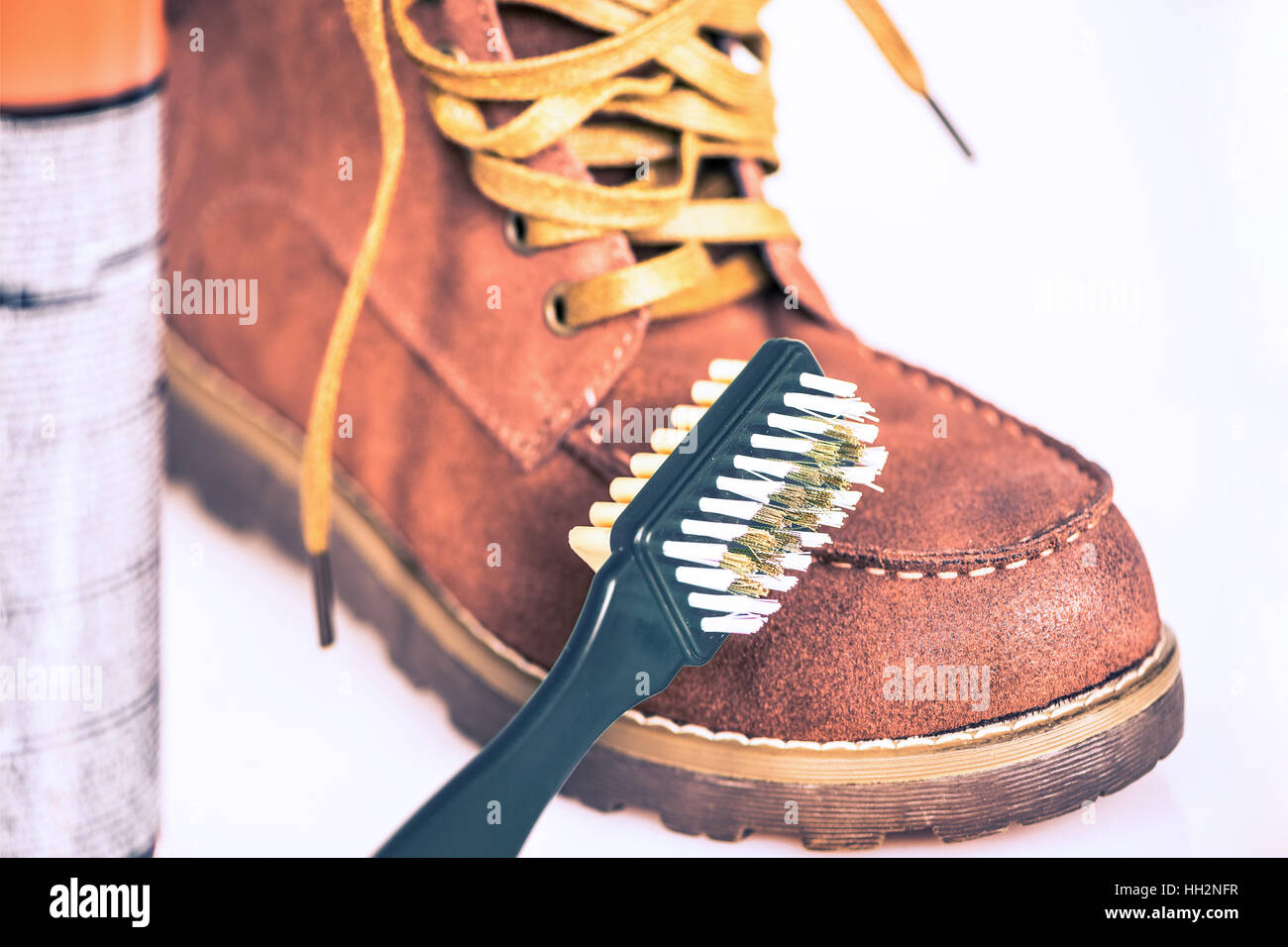 Prodotti per la cura per scarpe scamosciate Foto Stock