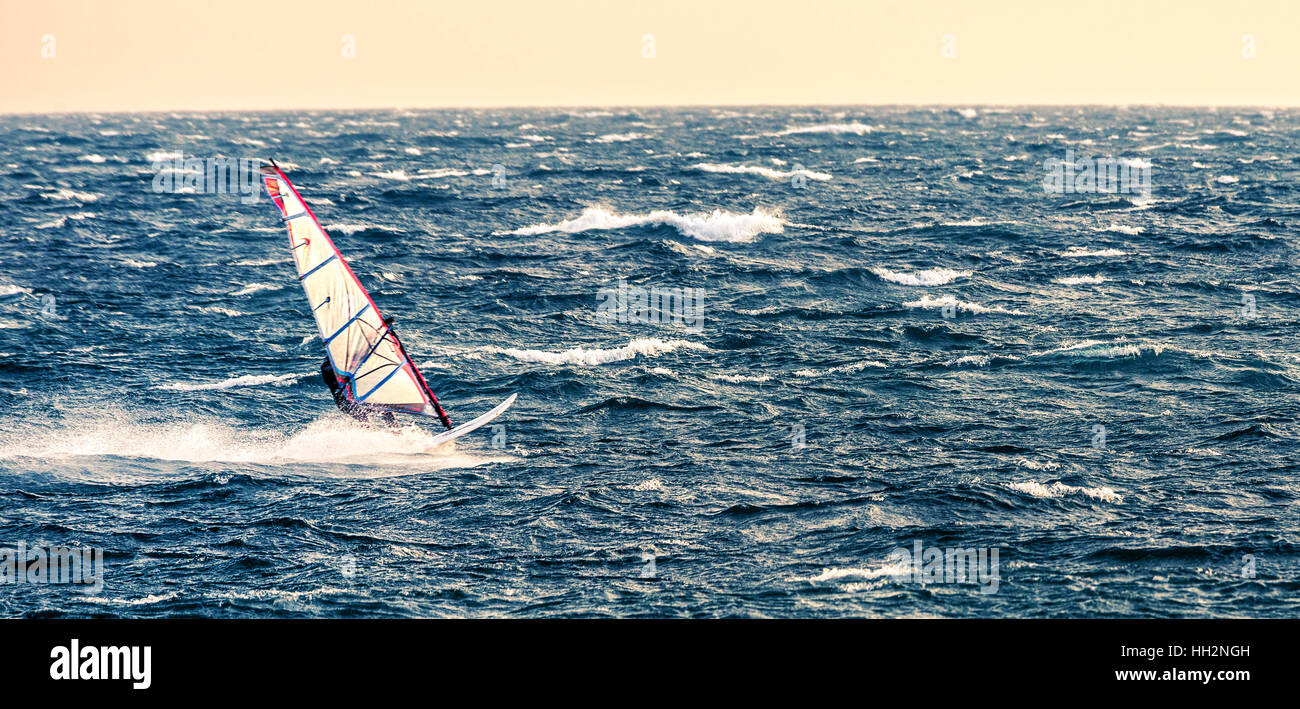 Windsurf a uragano Foto Stock