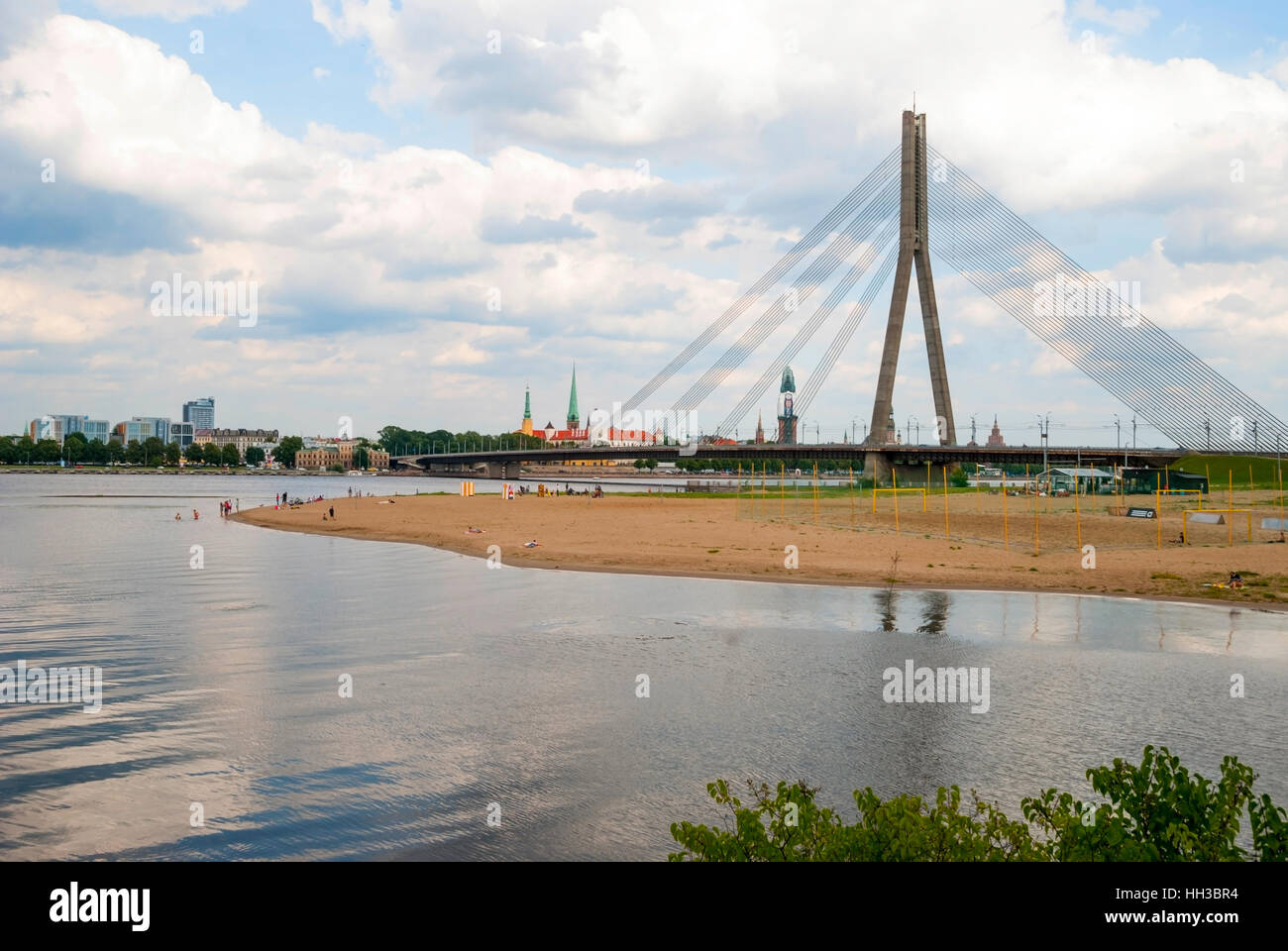 Moderno ponte Vansu in Riga, Lettonia Foto Stock