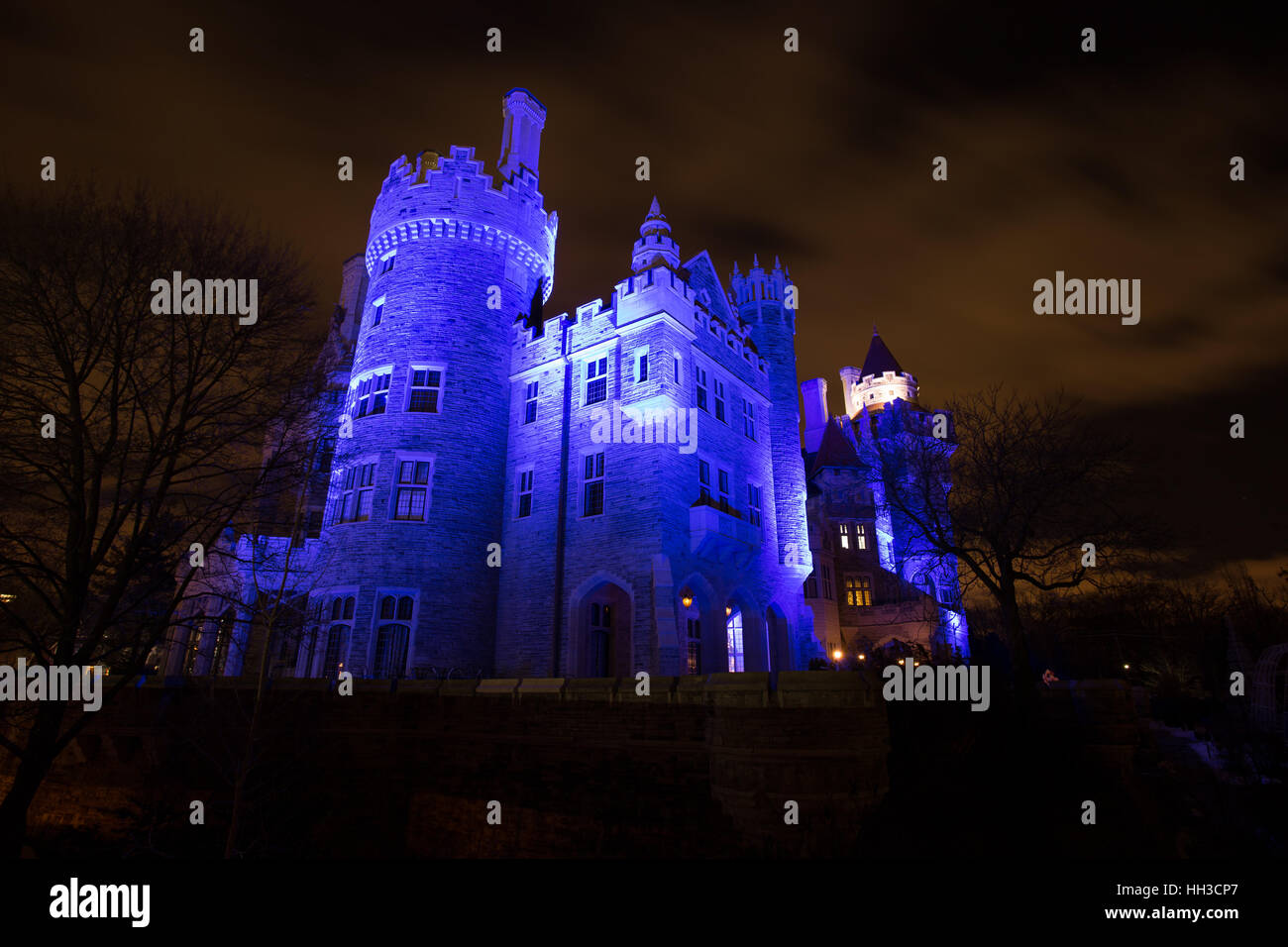 Toronto, Canada - Dic 25, 2016: Vista di Casa Loma a notte Foto Stock