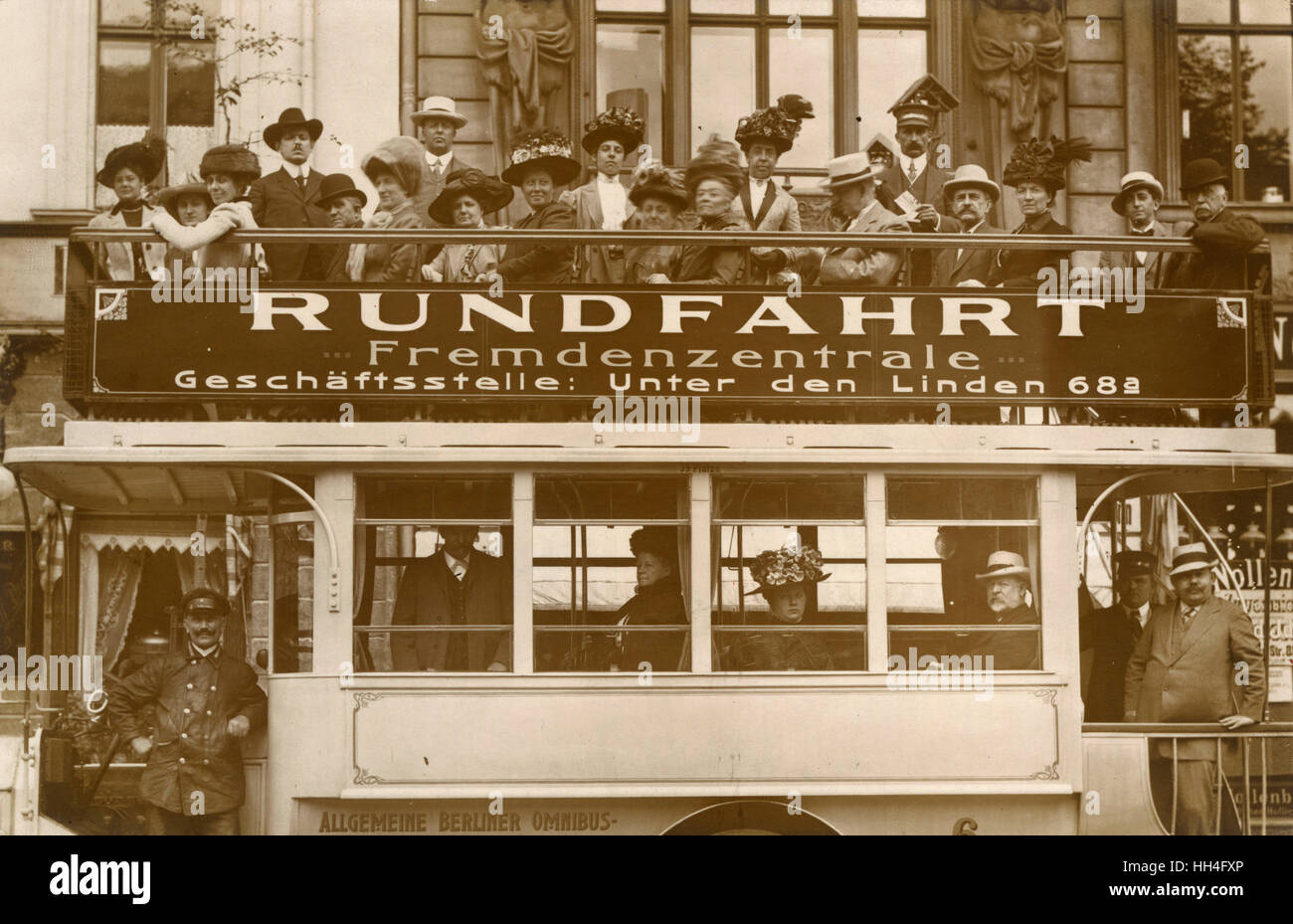 Germania, Berlino - viaggio di andata e ritorno o Tour Turistico Omnibus Foto Stock